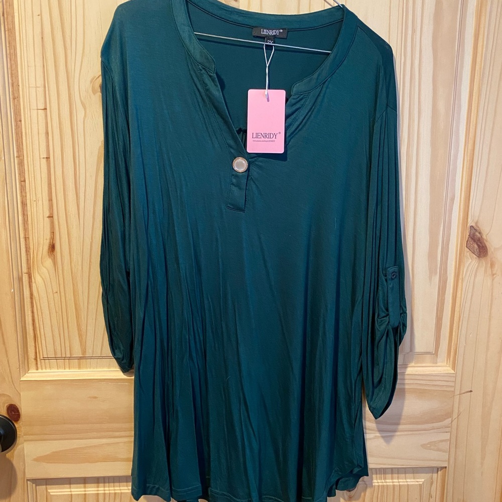 Hunter green, 3/4 sleeve, 2x